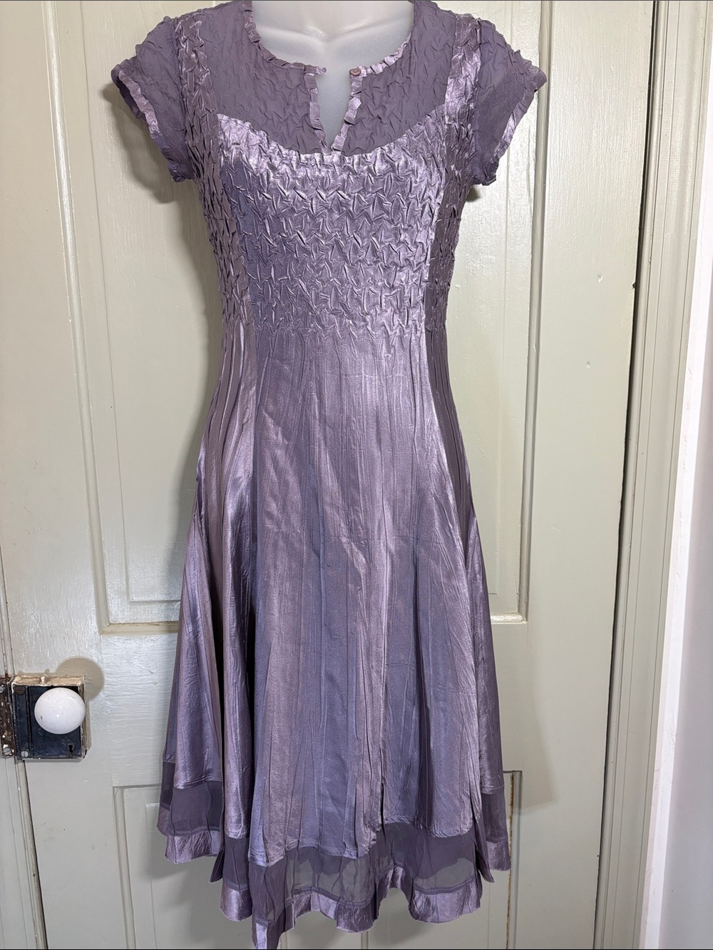 Komarov Lilac Midi Dress with fitted crinkle Bodice